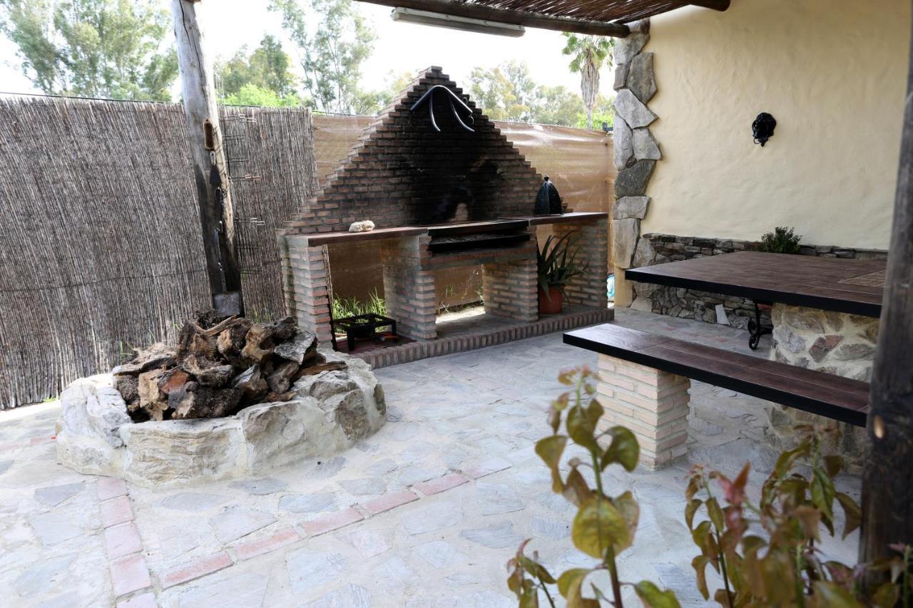 Llano San Ignacio Pensionat El Bosque Exteriör bild